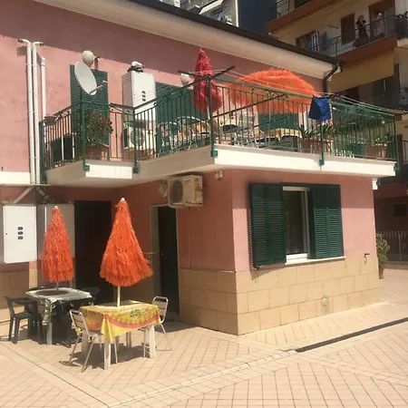 Villamareblu アパート ヴェンティミーリア