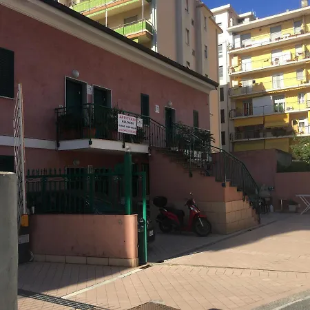 Villamareblu アパート ヴェンティミーリア