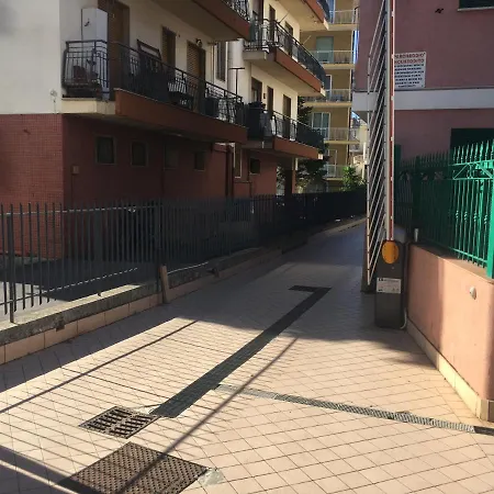 Villamareblu *