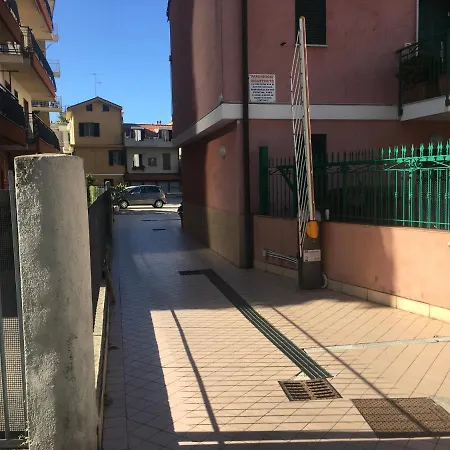 アパート Villamareblu