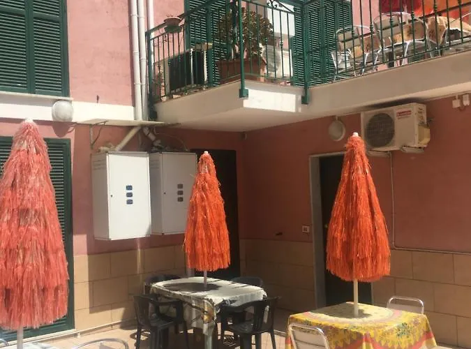 Villamareblu Appartement Vintimille