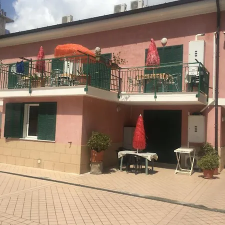 Villamareblu Apartman *