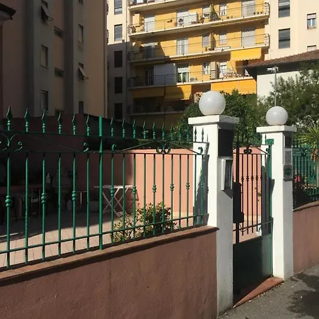 Villamareblu Apartman *