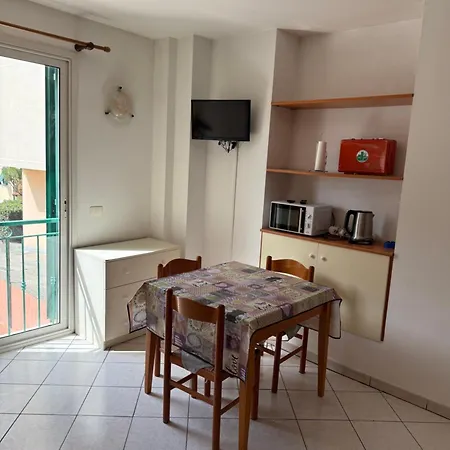 Villamareblu * Ventimiglia