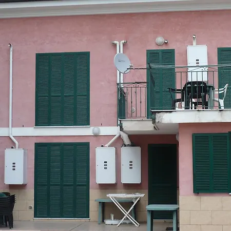 Apartament Villamareblu